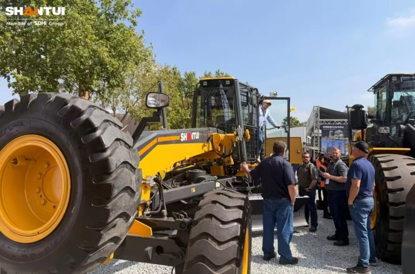 Shantui Makes a Strong Appearance at the 2026 South Africa International Mining Machinery &amp; Power Exhibition